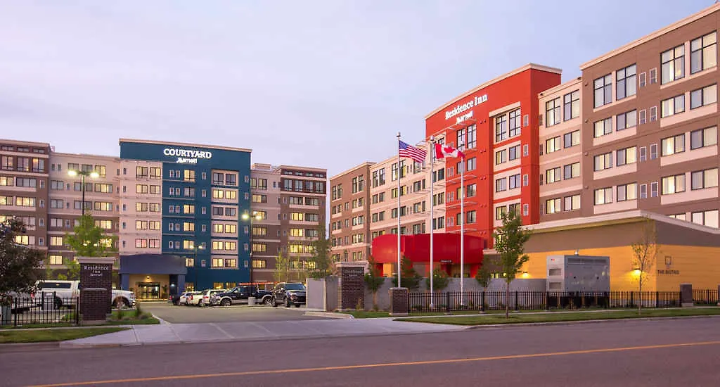 Courtyard By Marriott Calgary South Hotel 3*,  Canada