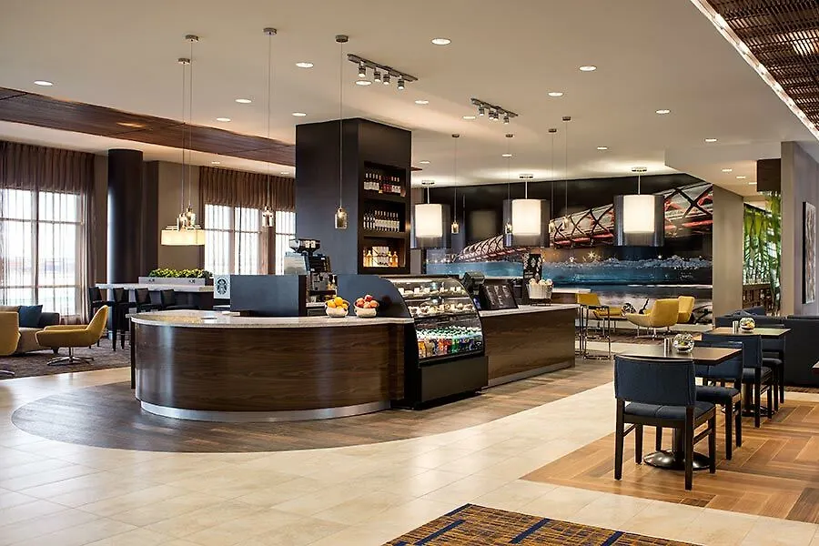 Courtyard By Marriott Calgary South Hotel