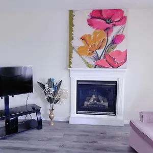  Homestay Mountain Gorgeous Single House Close Airport & Free Parking
